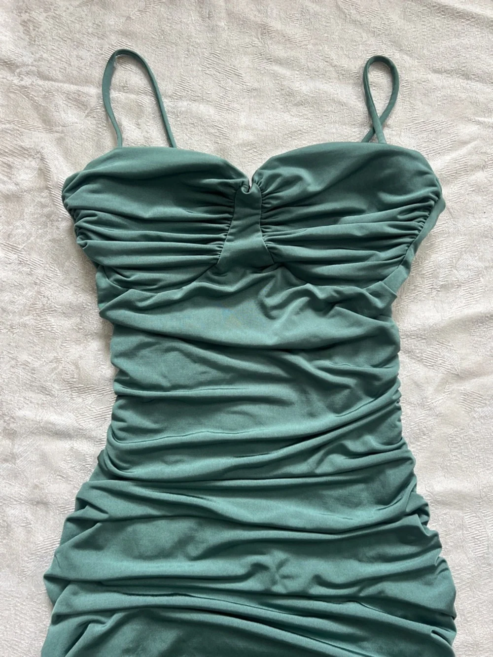 Windsor Sage Green Ruched Bodycon Mini Dress Size S Spaghetti Strap - Picture 2 of 9